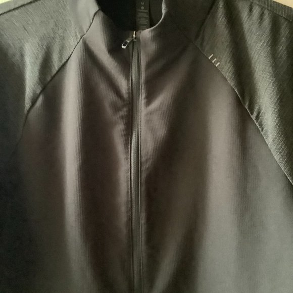 Lululemon Man's Jacket - Picture 3 of 8